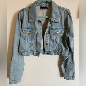 Women’s Denim Cropped Jacket: Size 6
